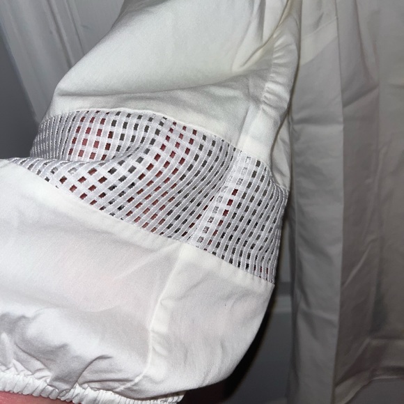 Floral blouse - Picture 3 of 4